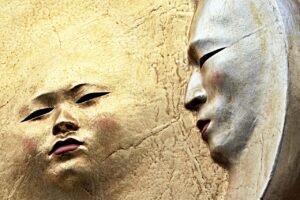 クリエイターになるために資格は必要？