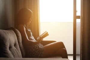 社会人が資格取得のために睡眠を活用する勉強法は？