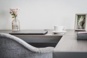社会人が在宅勤務で取得すべき資格はどれ？