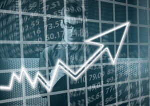 社会人が資格でキャリアを救う方法は？