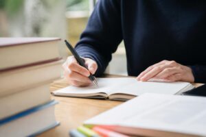 資格取得に使える会社の補助金制度はある？